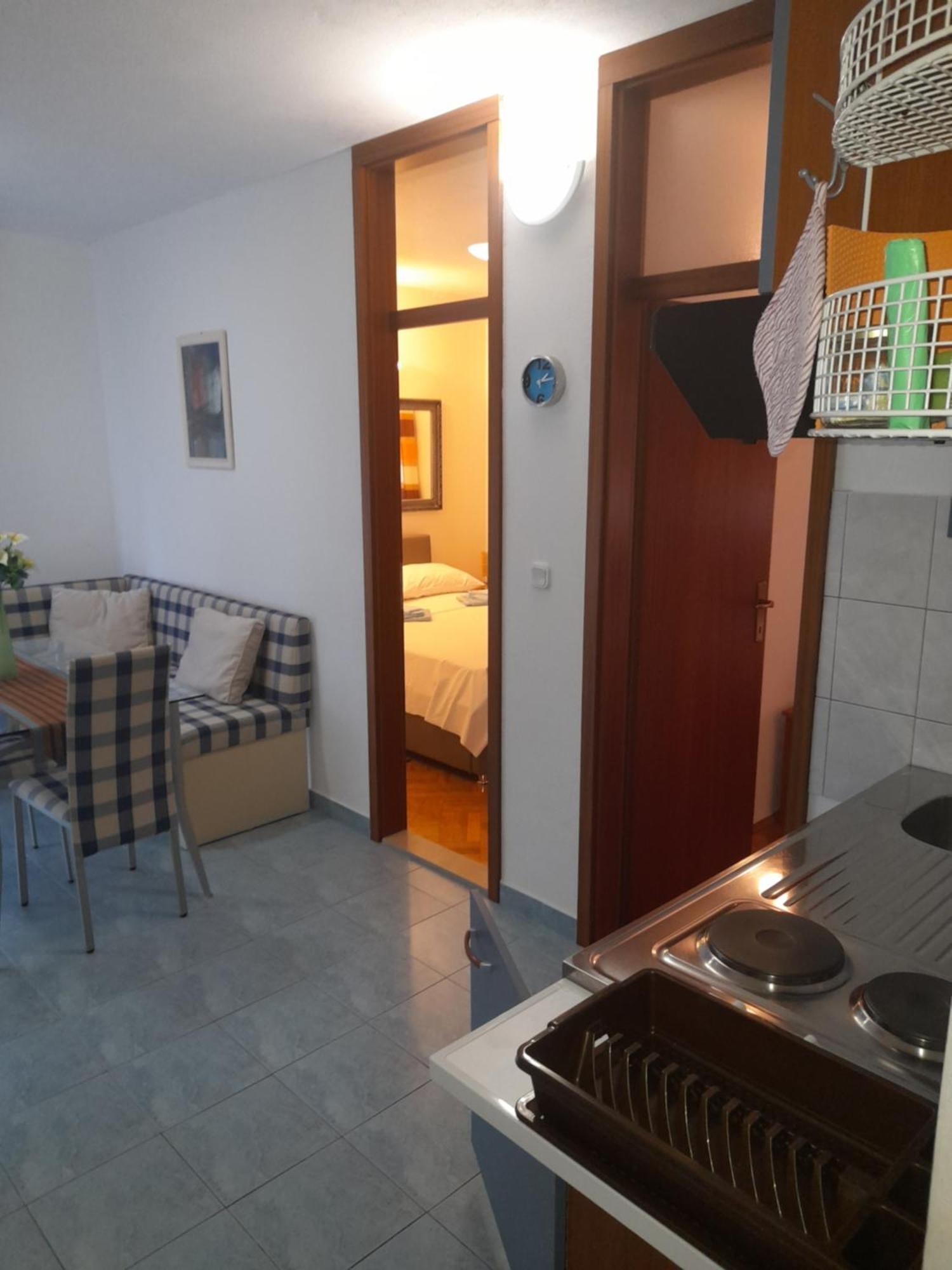 Nives B. Apartment ซูเปตาร์ ภายนอก รูปภาพ