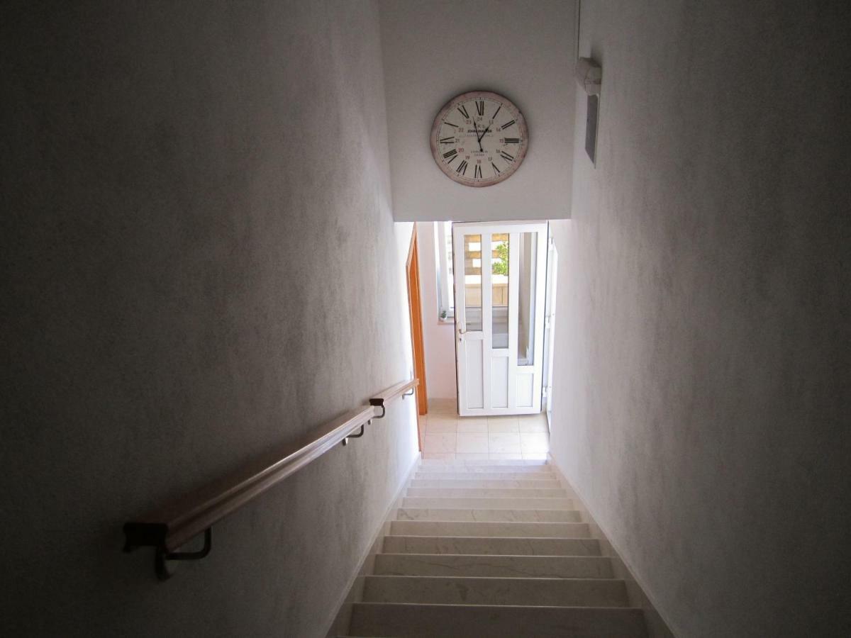 Nives B. Apartment ซูเปตาร์ ภายนอก รูปภาพ